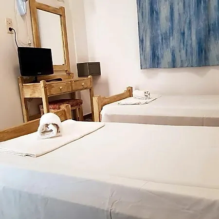 Готель Amazones Sun 4*