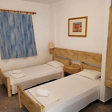 Готель Amazones Sun 4*
