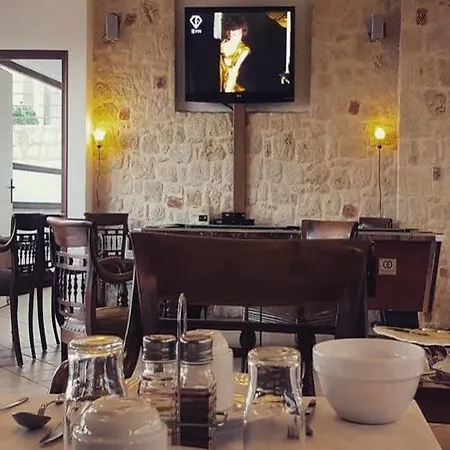 Amazones Sun 4* הרסוניסוס