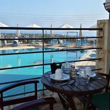 Amazones Sun 4*